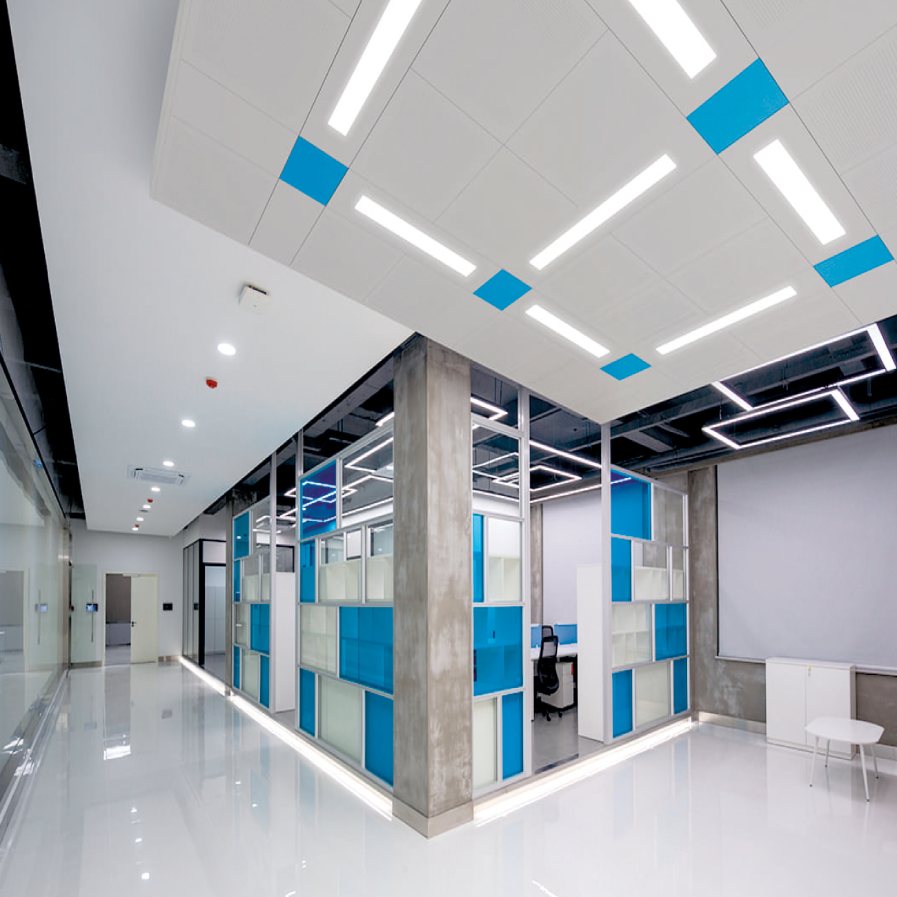 METAL CEILINGS